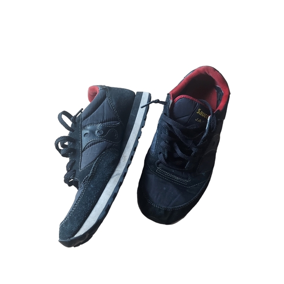 9 Saucony black mens sneaker - Picture 2 of 7